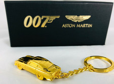 JAMES BOND ASTON MARTIN DB5 GOLD KEYRING 007 NO TIME TO DIE picture