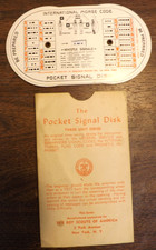 VINTAGE 1940s BOY SCOUT POCKET SIGNAL DISK & HOLDER SLEEVE BSA with a 1914 date picture