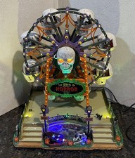 Lemax Spooky Town The Wheel of Horror Skulls Lights Moves Talks WORKS picture