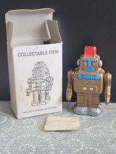 MS257C MECHANICAL ROBOT WIND UP SPACEMAN SPACE TOY WITH BOX picture