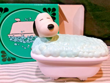 Vintage  MIB Peanuts Snoopy 1971 AVON 