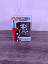 Funko Pop Deadpool #20 Black/White Matt’s Cavalcade picture