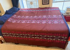 RARE DEMO RUN Pendleton Beaver State NWOT Wool Blanket Burgundy Brown 84