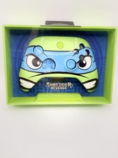 Candy Con TMNT Leonardo Framed Edition GameStop Exclusive picture