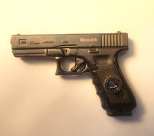 FBI Newark Seal Service Gun Agent Weapon G-17 Challenge Coin picture