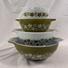 Vintage Pyrex Crazy Daisy Spring Blossom green Cinderella Nesting Bowls Set of 4 picture