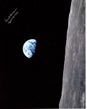 Astronaut Archives offers uncommon Apollo 8 earthrise signed by CDR Frank Borman picture