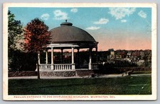 1918 Wilmington DE Pavilion Entrance Zoo Postcard Handcolored US picture