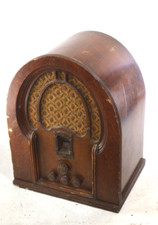 Vintage Philco Model 19 Super Heterodyne Tube Radio.  Original picture