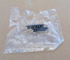 Perfect Dark Nintendo 64 N64 Promo Pin Badge Pinback E3 2000 New Old Stock picture