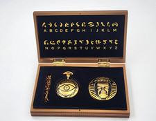 DISNEYLAND 2005 INDIANA JONES 10th ANNIVERSARY BOXED WATCH & COMPASS SET - RARE picture