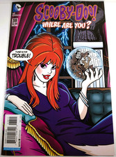 🔮💀 SCOOBY-DOO WHERE ARE YOU? #38 DAPHNE ELVIRA MISTRESS OF THE DARK DC 2013 picture