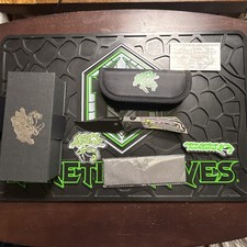 Gecko Customz Dune A10 - 80s Camo Carbon  DLC, M390 1 of 50 LIMITED picture