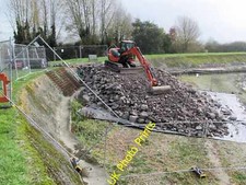 Photo 12x8 Repairing Startops Reservoir (3) Building the inner ramp Gubble c2015 picture