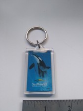 Vintage SeaWorld Adventure Parks Orca Killer Whale Souvenir Keychain Shamu picture
