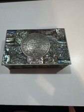 ABALONE SHELL Inlay BOX BRASS WOOD Jewelry Trinket BEAUTIFUL VINTAGE Stamped picture