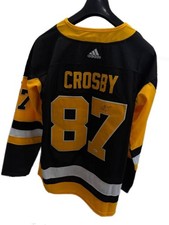 Sidney Crosby Black/Yellow Hockey Jersey Signed Autographed BAS COA picture