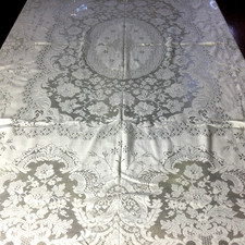 Vintage Cream Color Lace Tablecloth Floral Romantic 80
