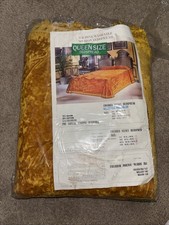 Vintage Crushed Velvet Gold Bedspread From the 60/70’s New picture