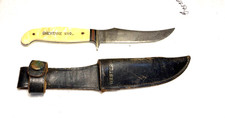 VINTAGE 1950s CHEYENNE WYOMING SOUVENIR WESTERN KNIFE USA WITH SHEATH picture