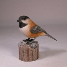 Chestnut-backed Chickadee Backyard Bird Carving/Birdhug picture