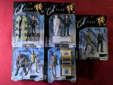 The X Files Fight The Future Set Of Five Figures picture
