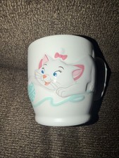 Disney Aristocats Marie Playing Yarn Pawsitively Poised Embossed graphic Mug picture
