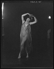 Eugenie,Miss,dancers,women,performers,nitrates,costumes,A Genthe,1923 7 picture