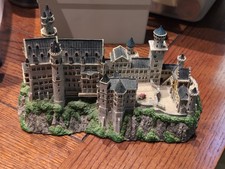 Enchanted Castles Of Europe Neuschwanstein Castle Sculpture  Danbury Mint 1993 picture