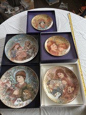 Stunning Collection Edna Hibel Plates See Photos Red Description picture