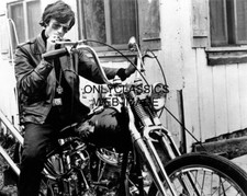 1966 WILD ANGELS COOL PETER FONDA HARLEY DAVIDSON MOTORCYLE CHOPPER 8X10 PHOTO picture