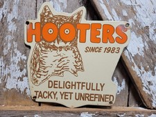 VINTAGE HOOTERS PORCELAIN SIGN OLD RESTAURANT BAR HAMBURGERS FEMALE WAITRESSES picture