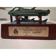 Disney Olszewski Magic Kingdom 20,000 Leagues Under the Sea Nautilus Vehicle CIB picture