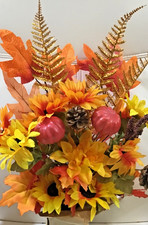 BEAUTIFUL THANKSGIVING  FALL CENTERPIECE FLORAL DECOR  - NEW picture