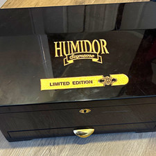 Humidor Supreme Limited Edition Black Wood Cigar Humidor Box w/ Hygrometer picture