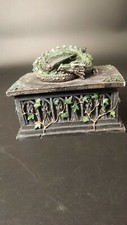 House of The Dragon Crypt Keeper Dungeon Dragon Stash Box Hidden Storage Throne picture