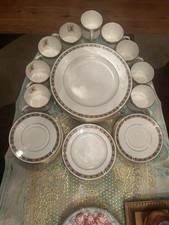 34 PCS. New Lineage Mortals Sinclair Bone China  picture