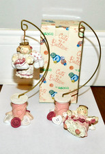 VINTAGE Lot 2 Enesco Cute As A Button Flying Angel Ornaments w/Spool Stand Box picture