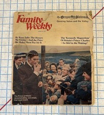 Vintage Newspaper Oregon Statesman Prince Charles Royal Family Weekly 8/31/75 picture