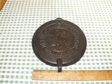Antique 1901 DEERE & MANSUR Cast Iron Farm Corn Planter Lid Cover picture