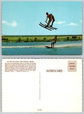 Vintage Postcard Sea-Arama Marineworld Galveston TX Water Ski Show Stunt picture