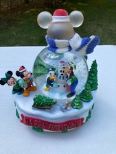 2001 DISNEY Mickey Mouse & Friends Happy Holidays Musical Snowglobe Goofy Minnie picture