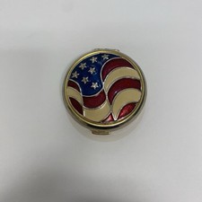 Vintage Ester Lauder “American Dream” Powder Compact picture
