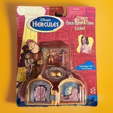 VINTAGE MATTEL DISNEY HERCULES ONCE UPON A TIME LOCKET NEW IN PACKAGE # 67807 picture