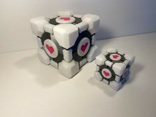 Companion Cube - Full Color - Cosplay - Roleplaying - Portal - Portal 2 - Prop picture