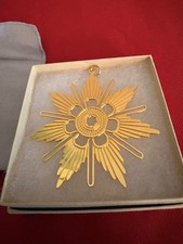 Metropolitan MMA Goldstar 2004 Christmas Ornament picture