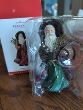 Rare 2015 Hallmark Repaint Father Christmas Green Outfit Event Repaint Ornament picture