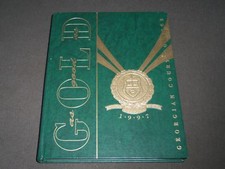 1997 THE COURTIER GEORGIAN COURT COLLEGE YEARBOOK - LAKEWOOD NEW JERSEY- YB 1392 picture