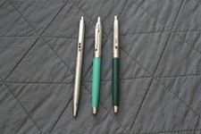 LOT(3) VINTAGE PAPER MATE RIBBED CHECKERED CAP BALLPOINT PENS+MECHANICAL PENCIL picture