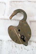 Antique Swift & Co Brass Heart Shaped Padlock 4